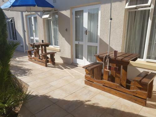 Hostal 10 Windell Self Catering Accommodation