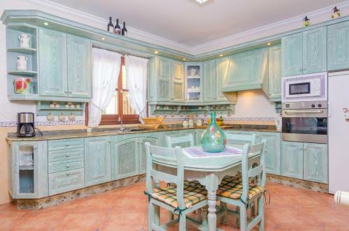 Villa Cirera