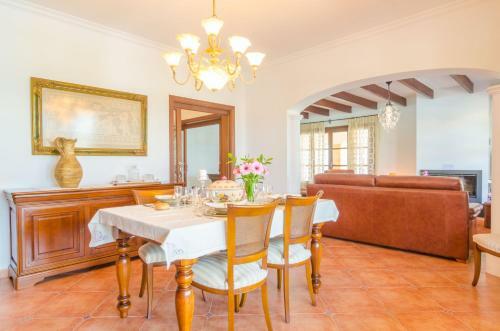 Villa Cirera