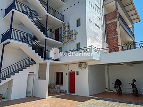 Hotel Trikatu Kendal Redpartner