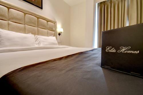 Hotel Elite Homes