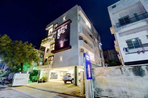 Hotel Elite Homes