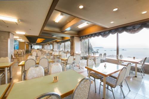 Hotel Urashima