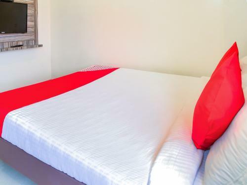 Hotel Oyo 80360 Sree Surabi Residency