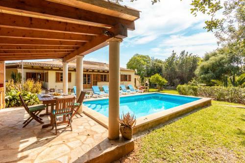 Villa Alegre