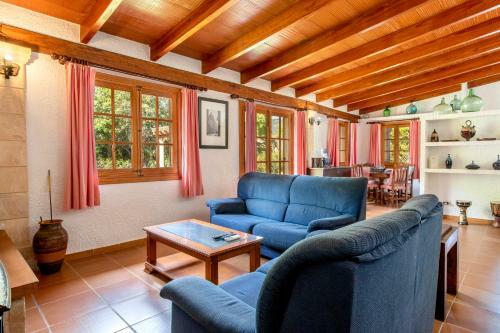 Villa Alegre