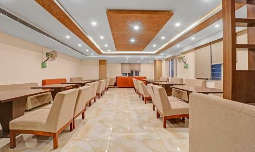 Lodge Treebo Tryst Hotel Runway Suites