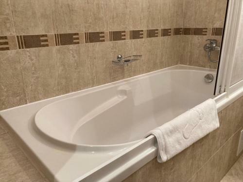 Bright Apartment In Bansko Free Sauna And Garage