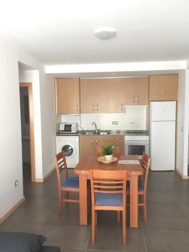 Apartamentos Los Mayos De Albarrac�n