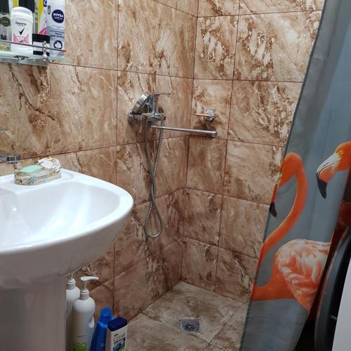 Apartamento ??????? ? 2-? ???.??. 1 ??????? ?? ?????? ???? ?? 2 ????????. ?????????? ? ?????????.