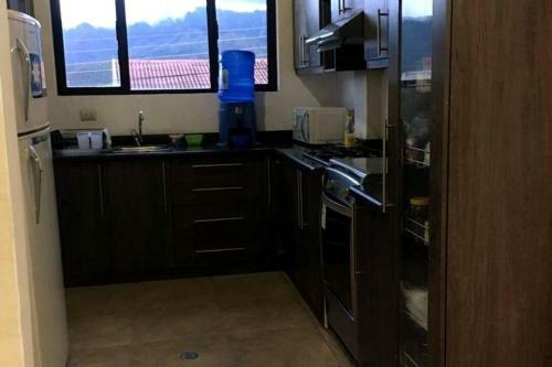 Castellana House Loja, Apartment With Terrace