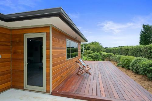 Orange Blossom Cottage - Greytown Holiday Home