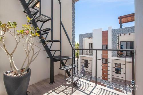 New Oceanview Rooftop Townhome With Pool Onsite Steps To Beach