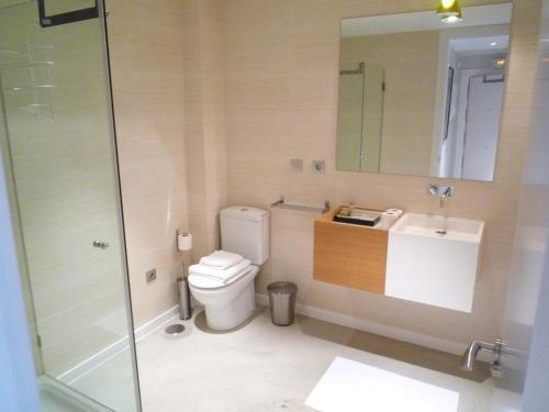 Dflat Escultor Madrid Apartments