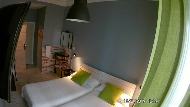 Hostal Hispalense