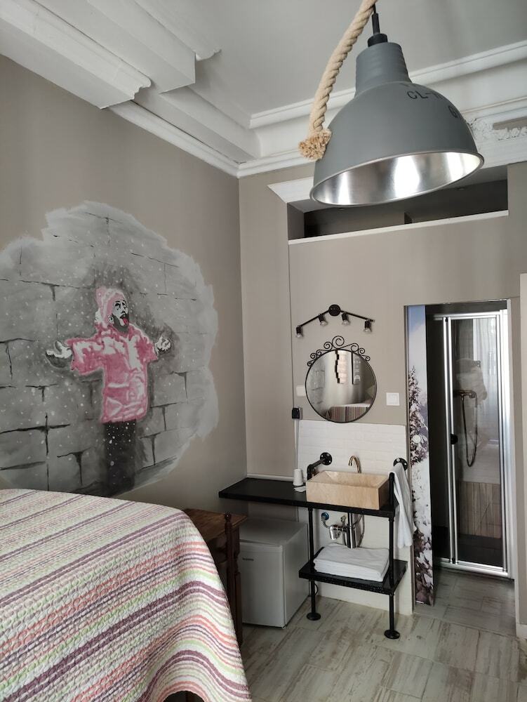 Hostal Hispalense