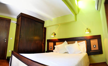 Hostal La Posada De Quijada