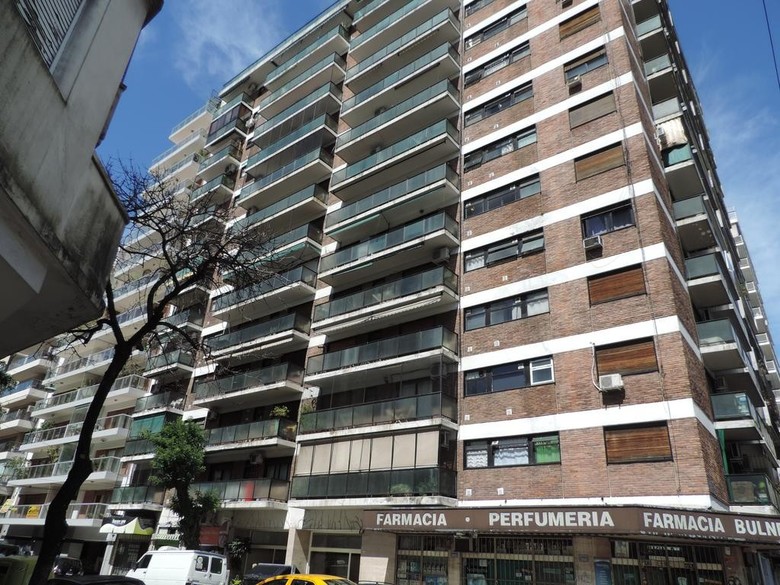 Bulnes Apartment