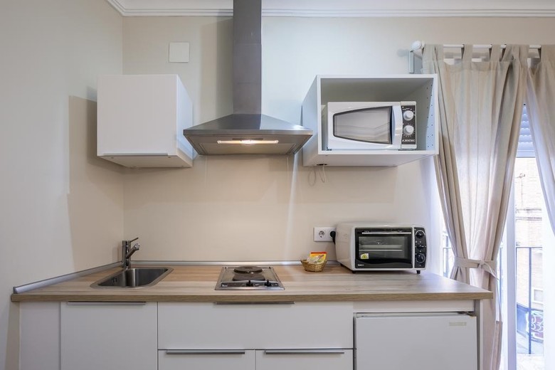Hob Apartment