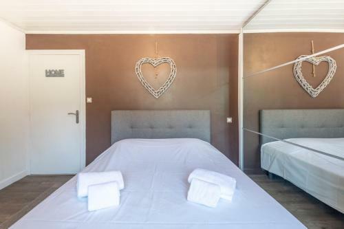 Apartment For 4 People 5 Minutes From Annecy