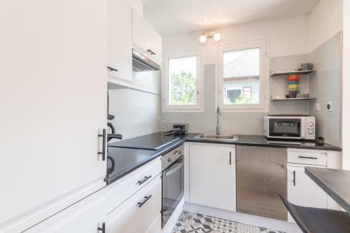 Apartment For 4 People 5 Minutes From Annecy