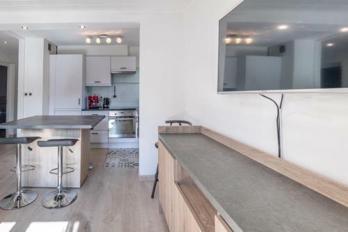 Apartment For 4 People 5 Minutes From Annecy