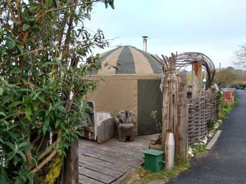 Cosy And Inviting Waterside Luxury Yurt