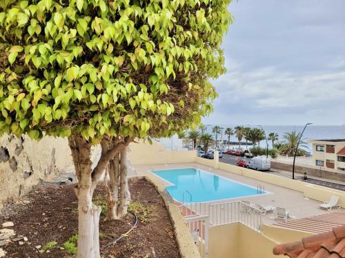Sunbeach Apartment