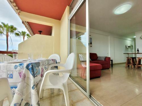 Sunbeach Apartment