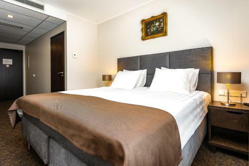 Adoryal Hotell