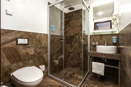Adoryal Hotell