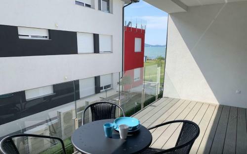 Strand Apartmanok