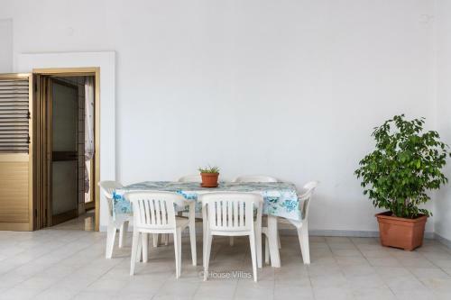 Villa Two Steps From The Sea