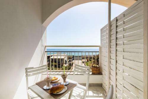 Maravola Home On The Beach, Parking & Wifi