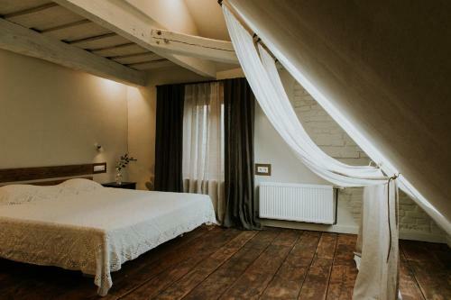 Villa Kal?ju Ielas Rezidence: Talsu Vecpils?tas P?rle