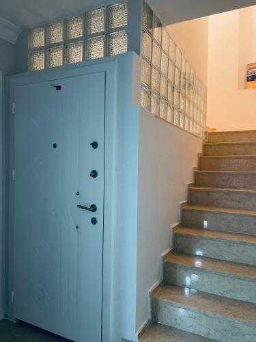 Apartamento Akvaryum ?�?nde Teras Manzarali Dublex Da?re