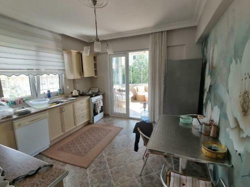 Tasyaka Apart