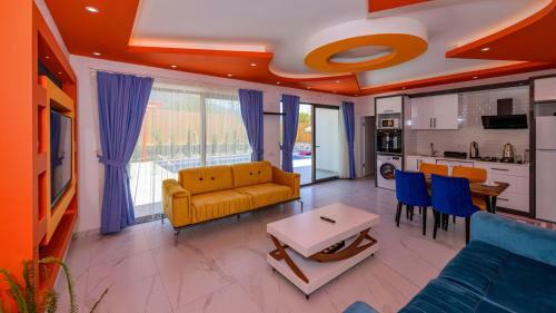 Zeyt?n C?ceg? -kalkan'da Muhafazakar Balay? Villas?