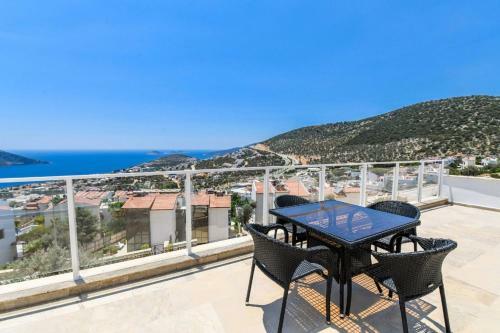 The Ultimate Villa With Stunning Views, Kalkan Villa 1050