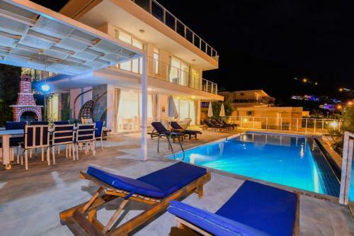 The Ultimate Villa With Stunning Views, Kalkan Villa 1050