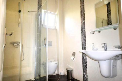 5 Star Villa With 4 Bedrooms, Dalaman Villa 1049