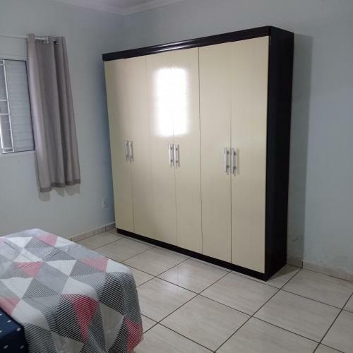 Casa De 3 Dorm Pr�x Unesp Botucatu