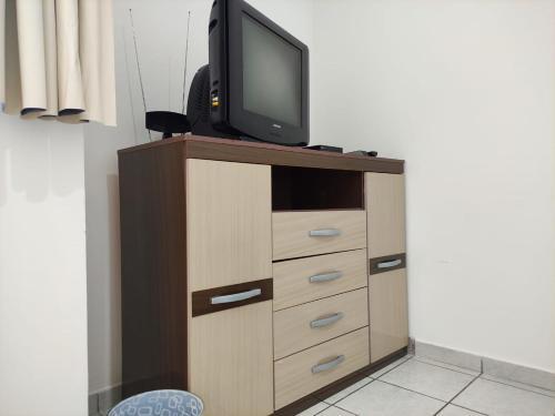 Quarto Privado C/banheiro A 1 Min A P� Da Praia.
