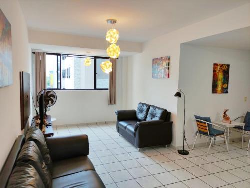 Quarto Privado C/banheiro A 1 Min A P� Da Praia.