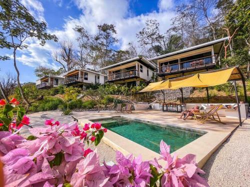 New! Santateresa Ocean View Jungle House