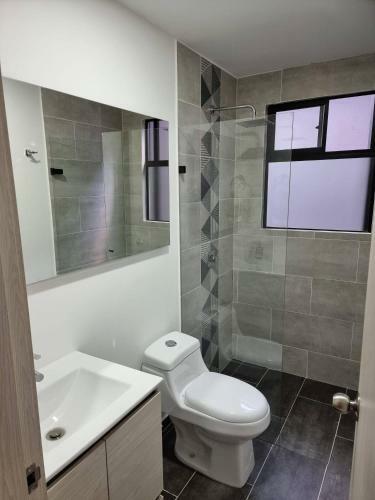 Apartamento Lujoso Piso Espacioso Con Jacuzzi -terraza Privada