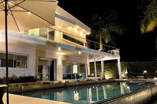 Villa C�moda Casa Finca Con Piscina - San Jer�nimo, Ant