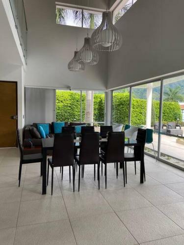 Villa C�moda Casa Finca Con Piscina - San Jer�nimo, Ant
