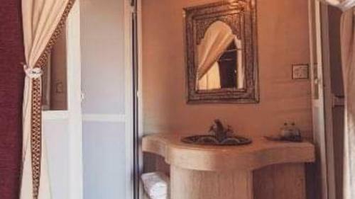 Hostal Morocco Luxury Sahara Camp