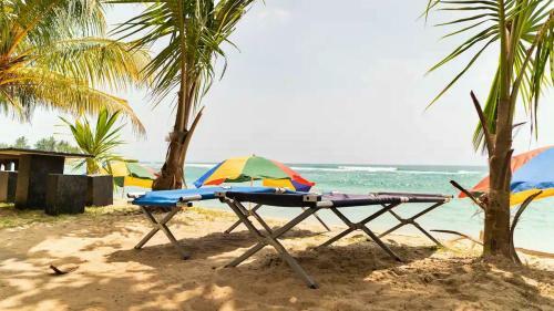 Beachfront Room 1